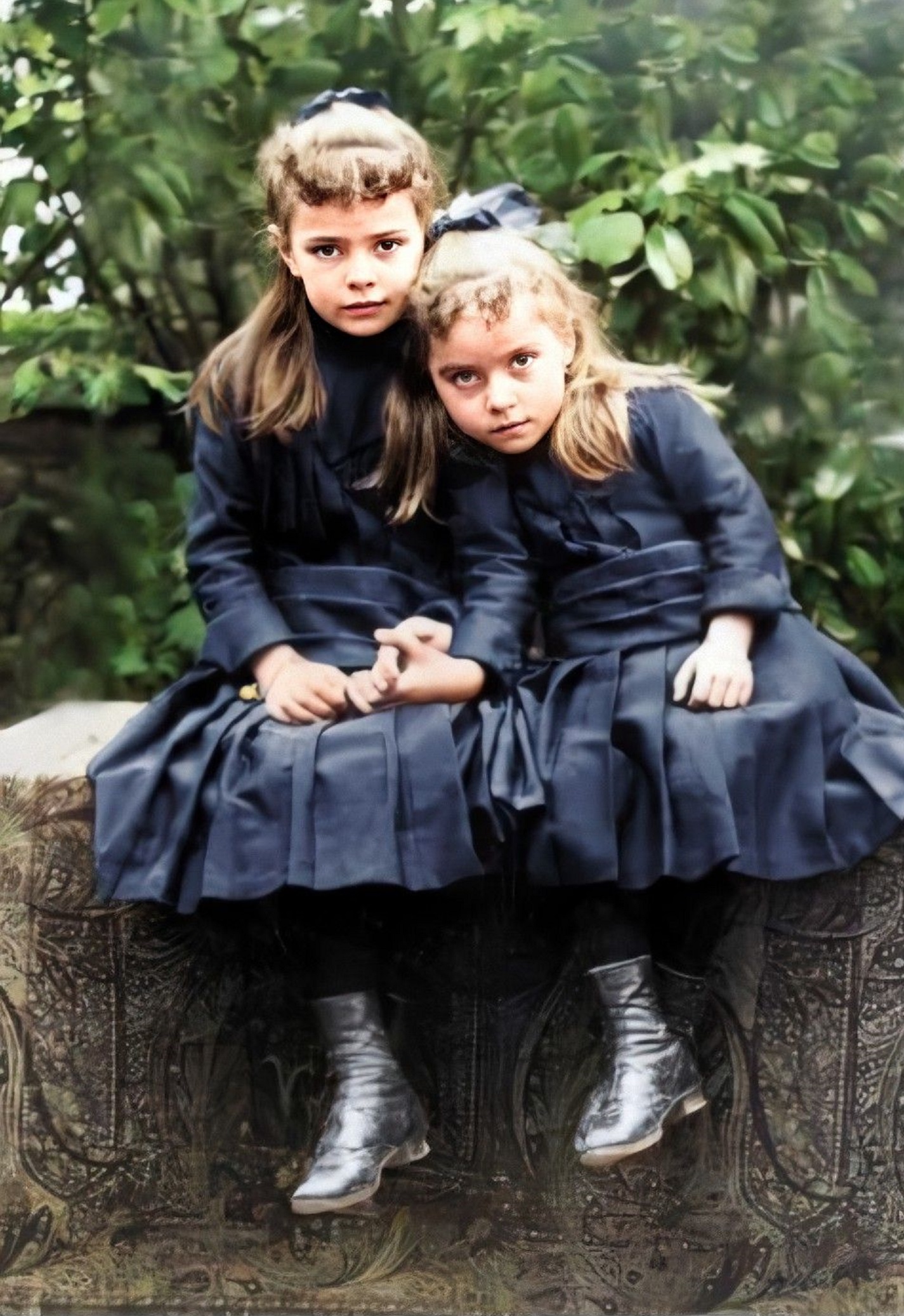 Elizabeth-enfant-et-sa-soeur
